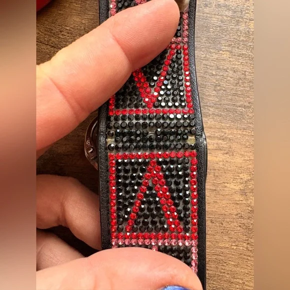 Victorias Secret Black, Red, Pink and White Bedazzled Women's Wristlet keychain - Picture 5 of 7